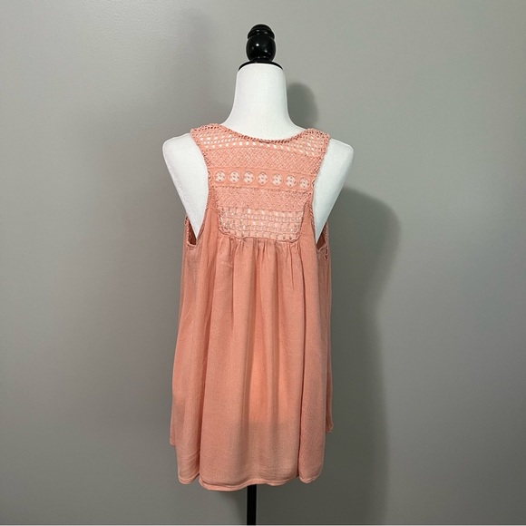 Love & Legend Crochet Cotton Peach Sleeveless Top - Picture 6 of 10